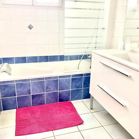 Holiday home Maison Au Calme 100m2 Royan